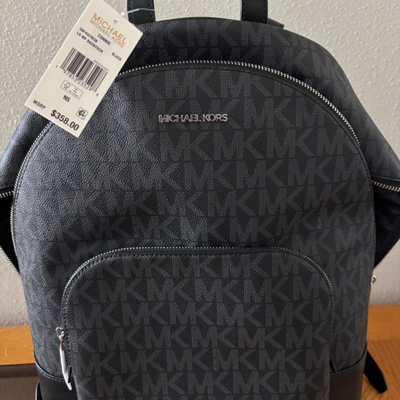 Michael Kors backpack - Picture 2 of 4